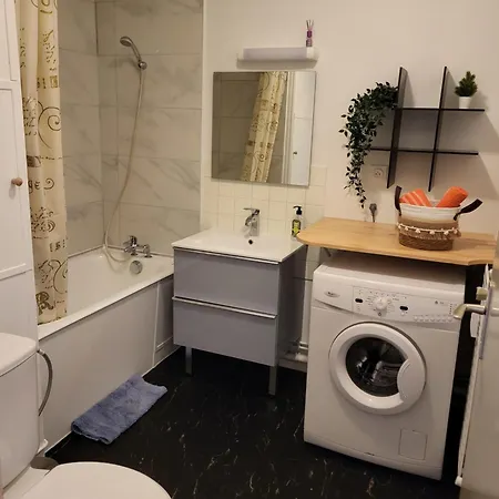 Avec Parking Gratuit Appartement *